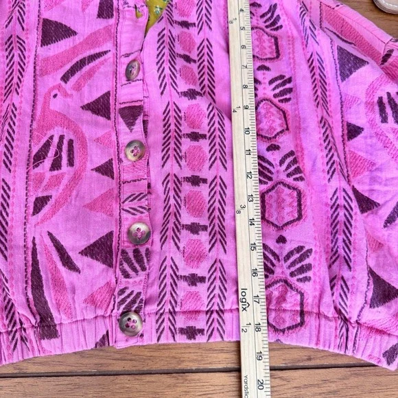 Ivy Jane Pink Embroidered Balloon Sleeve Button Front Cropped Top Womens ML - Picture 4 of 7